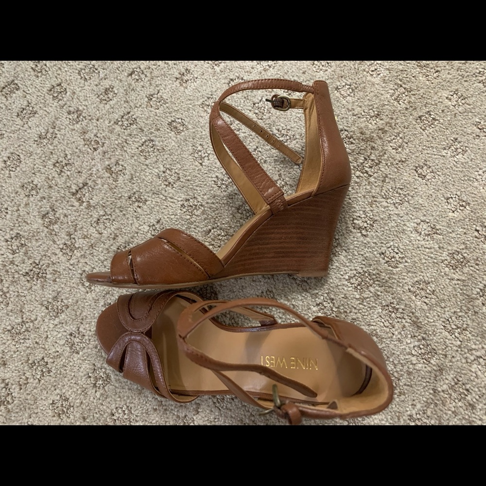 Nine West wedge heels brown